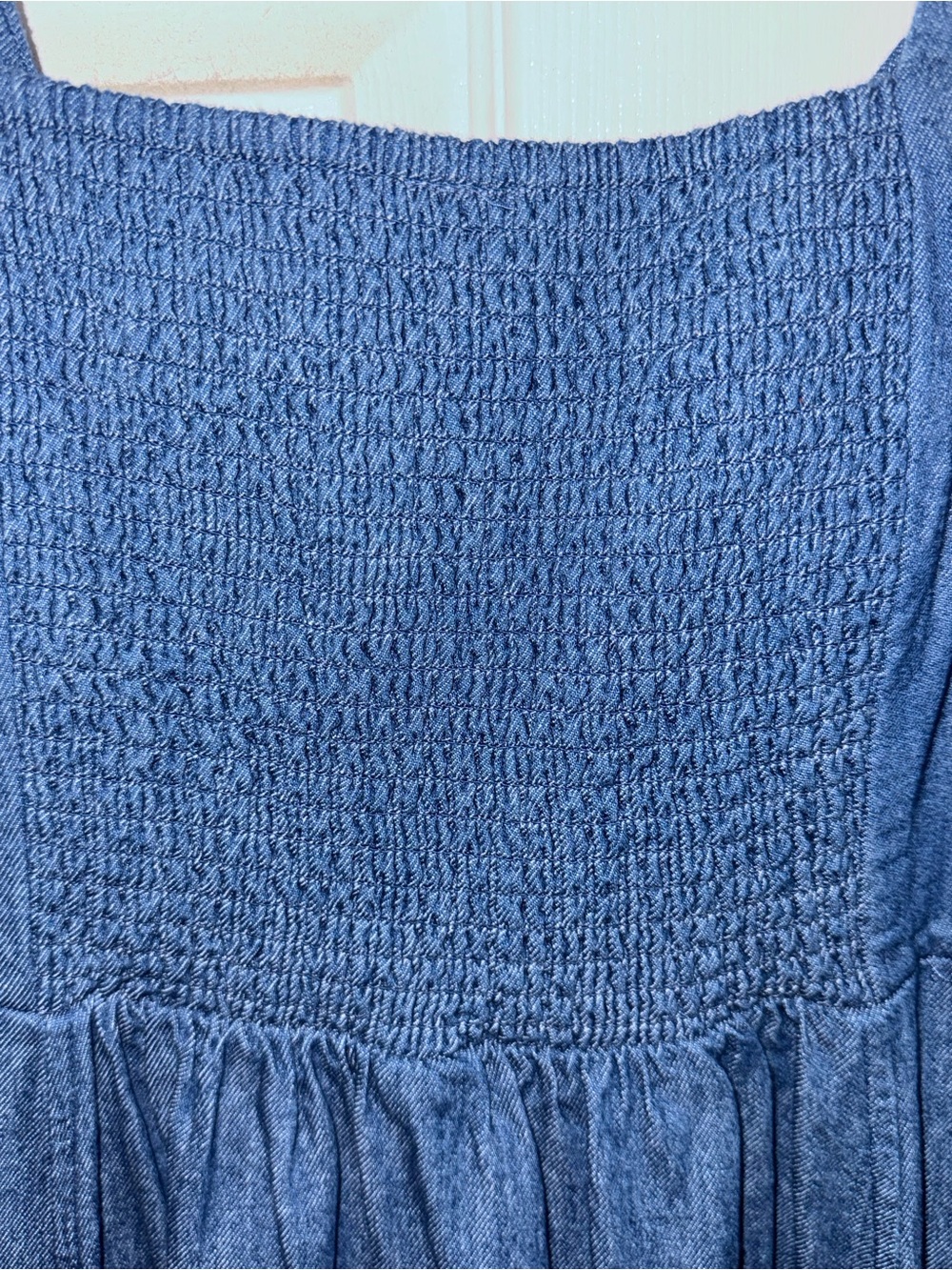 Old Navy Sleeveless Maxi Dress in Dark Blue Denim - Picture 3 of 4
